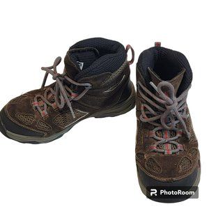 Vasque Hiking Boots, Kids 3, Breeze III,Brown & Black, Waterproof, 5" Shaft, EUC